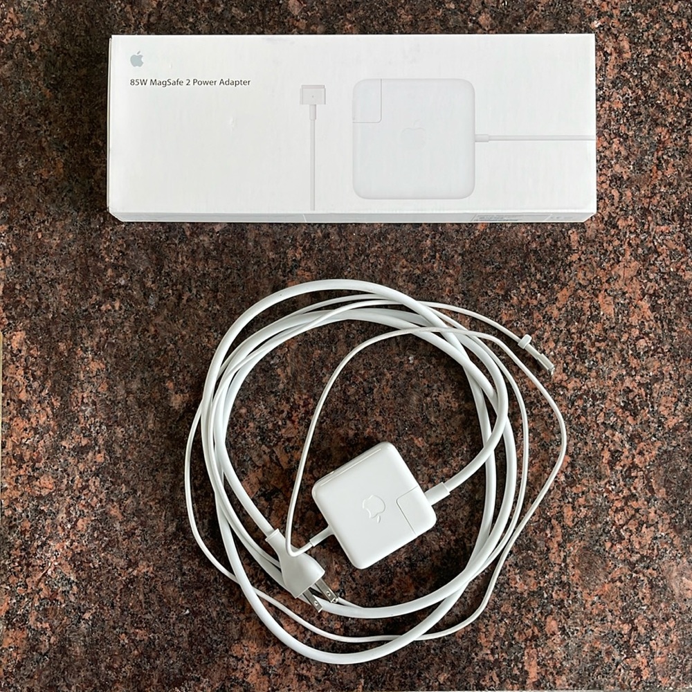 Apple 45W and 85W Power Cord and Adapters for MacBook